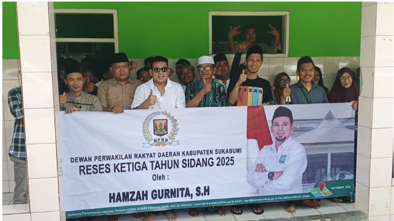 Anggota DPRD Kabupaten Sukabumi, Hamzah Gurnita, gelar reses di Pondok Pesantren Sirojulhaq, Palabuhanratu, Senin (15/9/2025).