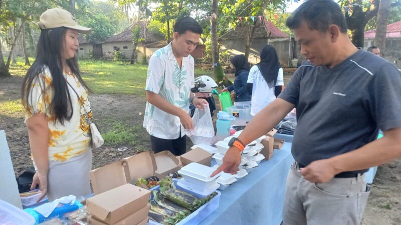 Kadis Pariwisata, Ali Iskandar, mengunjungi Sunday Market Ujunggenteng di Area Pantai Kalapacondong