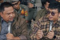 Ketua DPRD Kabupaten Sukabumi, Budi Azhar Mutawali (kiri) saat menerima audiensi Aliansi Kaum Muda