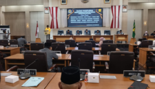 Rapat paripurna DPRD Kabupaten Sukabumi di Ruang Sidang Paripurna, Jumat (4/9/2026).